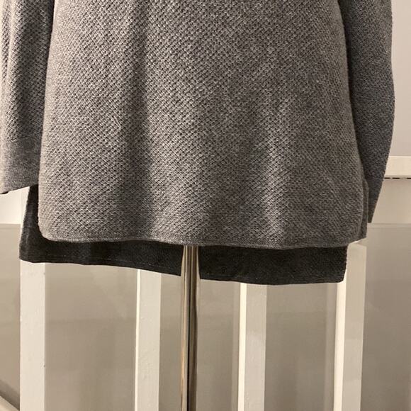 Old Navy Waffle Knit Gray Tunic Lightweight Sweater Size Small - Picture 5 of 7